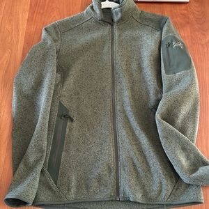 Arc'teryx Covert Cardigan - Women's size small aeroponic heather